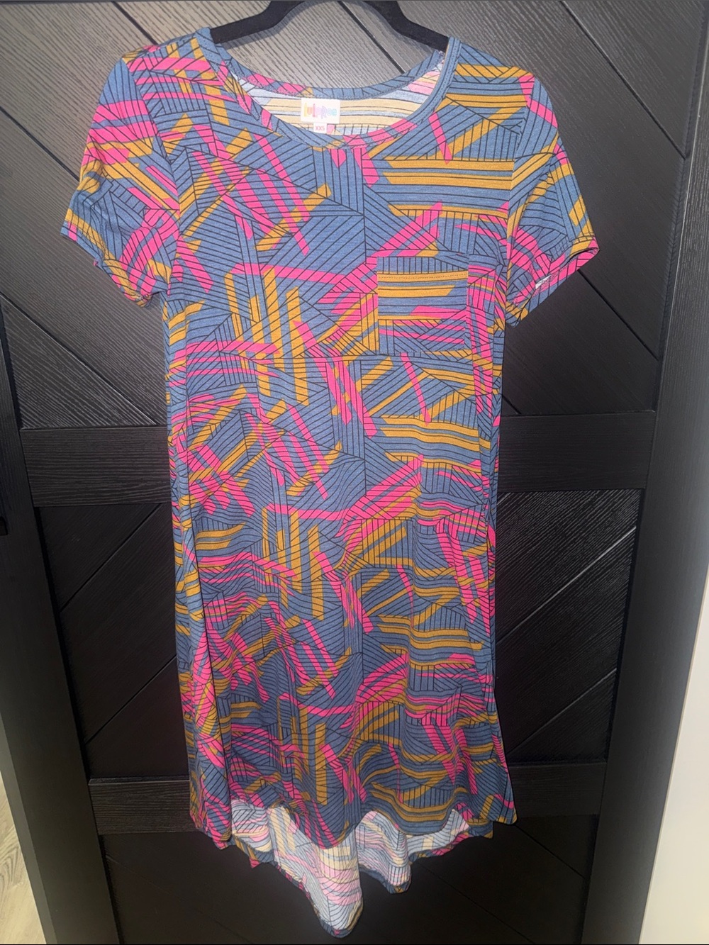 LuLaRoe short sleeve dress with geometric design